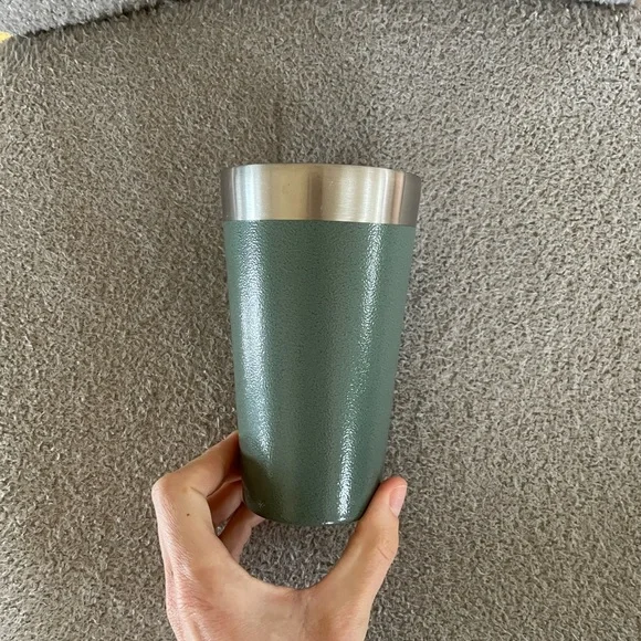 SOLD-Stanley Stay-Chill Stacking Pint Insulated Tumbler - Picture 4 of 5